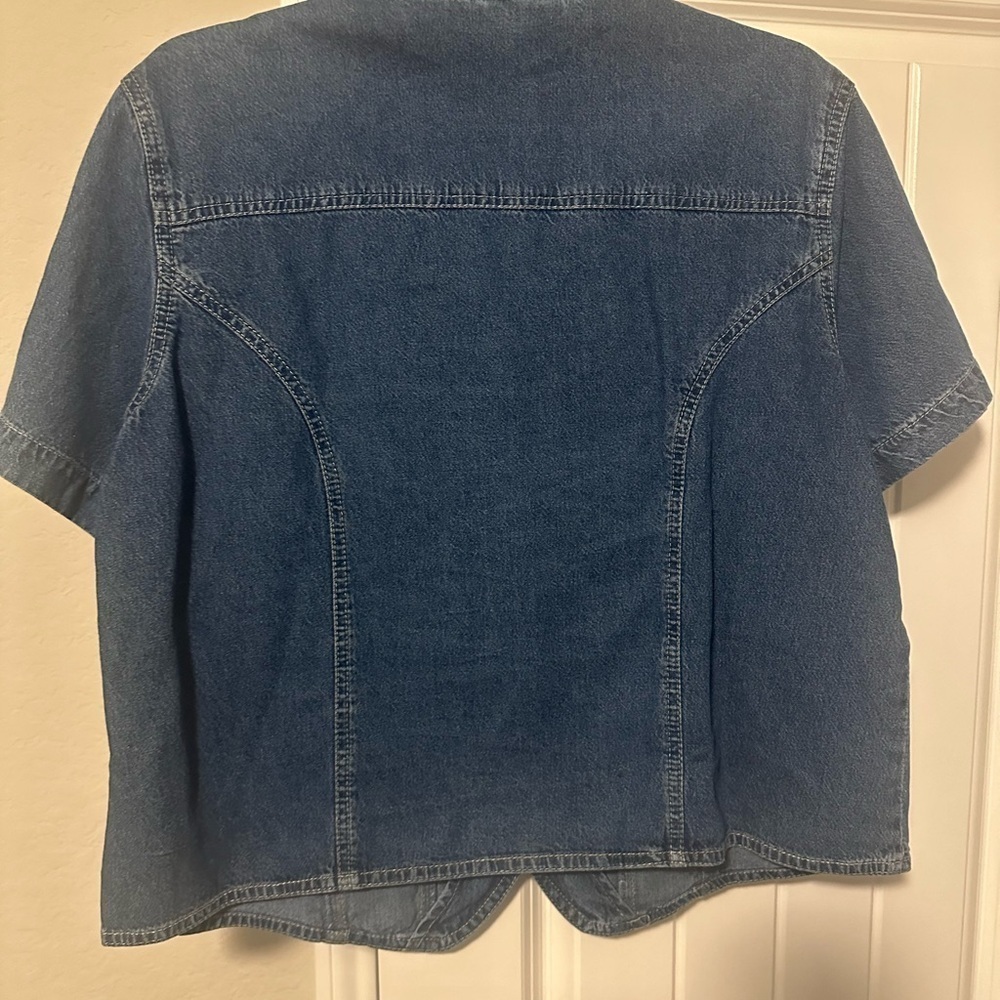 Vintage Rhythm Blue‎ Denim Embroidered Floral Western Shirt Woman’s Size Large - Picture 8 of 11